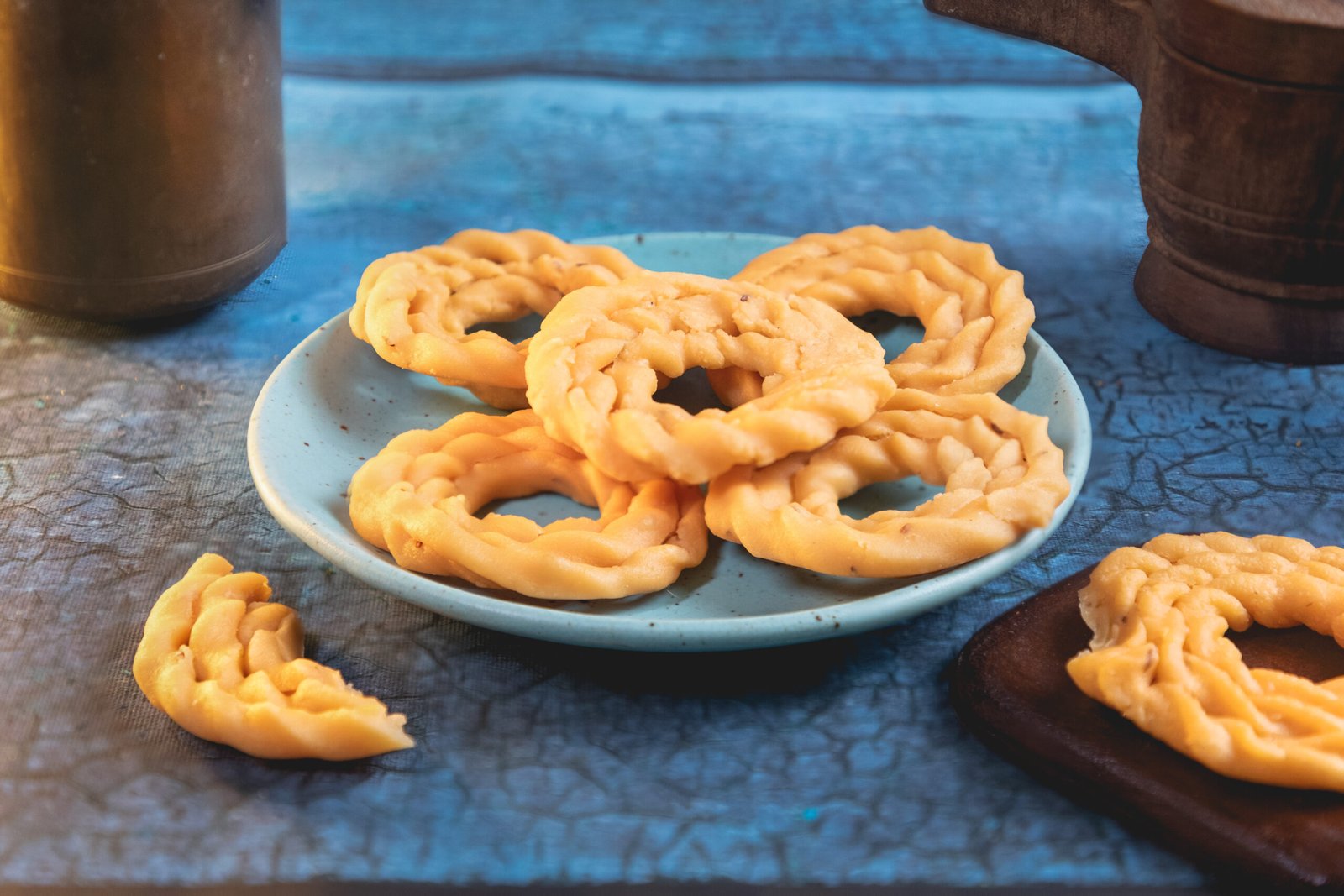 Authentic Handmade Kai Murukku – Traditional South Indian Snack - Image 3